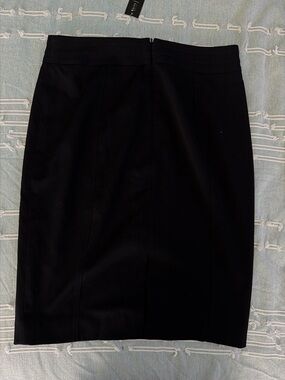 White House Black Market Black Ponte Pencil Skirt size 8